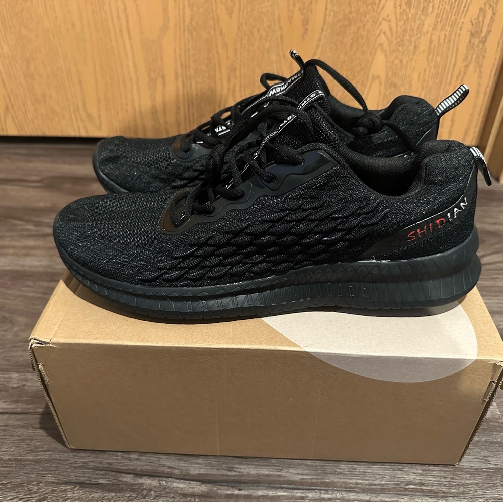 Amazon Black Men's Athletic Sneakers